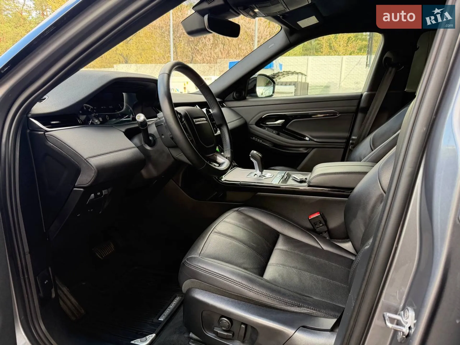 2020 Land Rover Range Rover Evoque - мініатюра 24