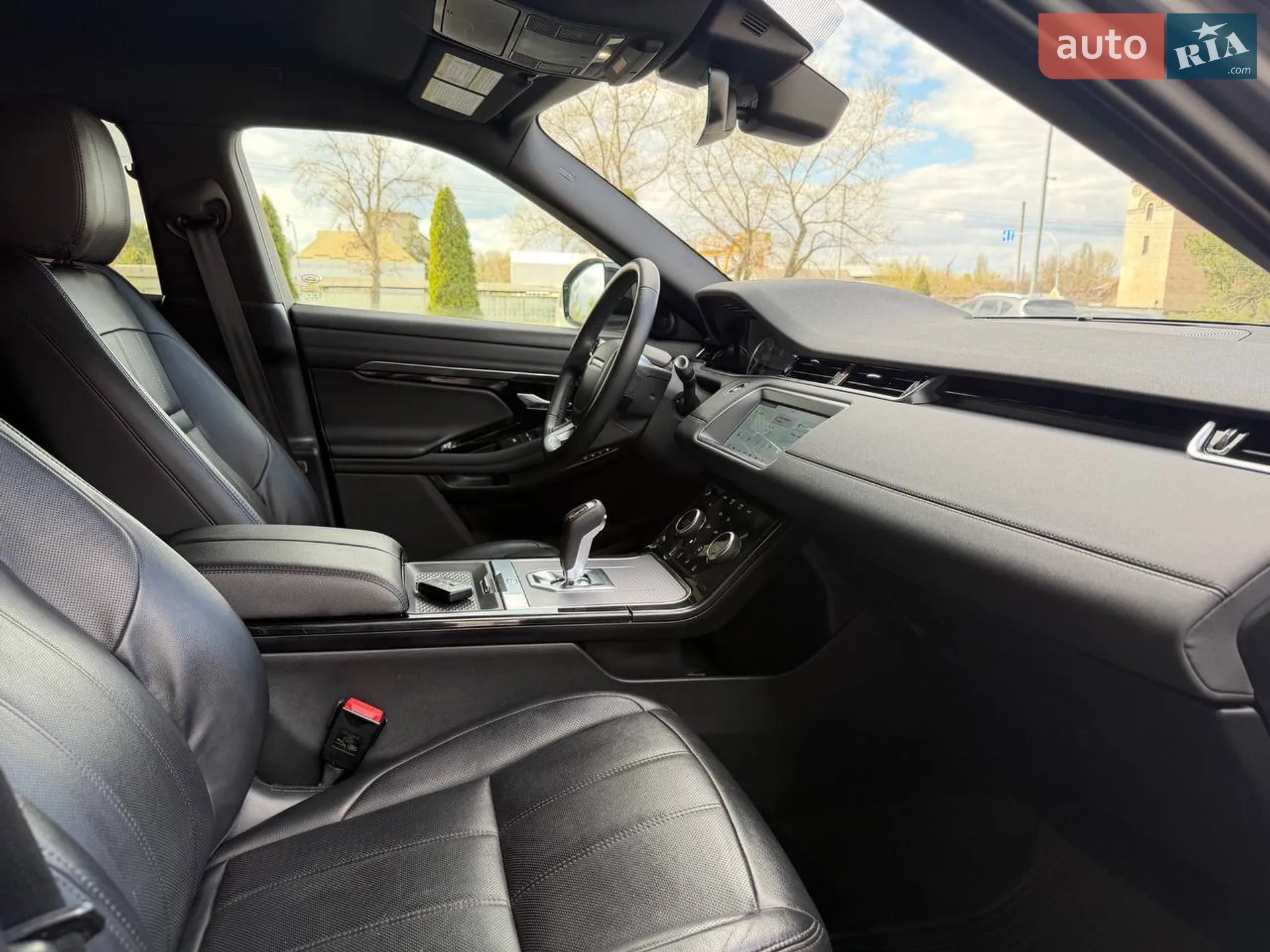 2020 Land Rover Range Rover Evoque - мініатюра 31