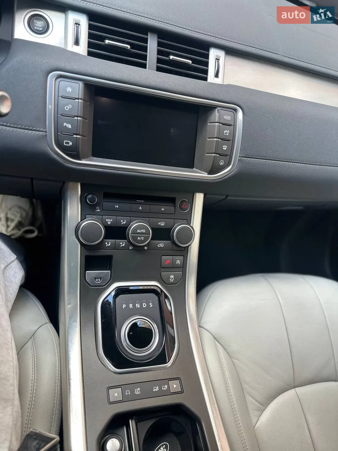 2015 Land Rover Range Rover Evoque - мініатюра 19