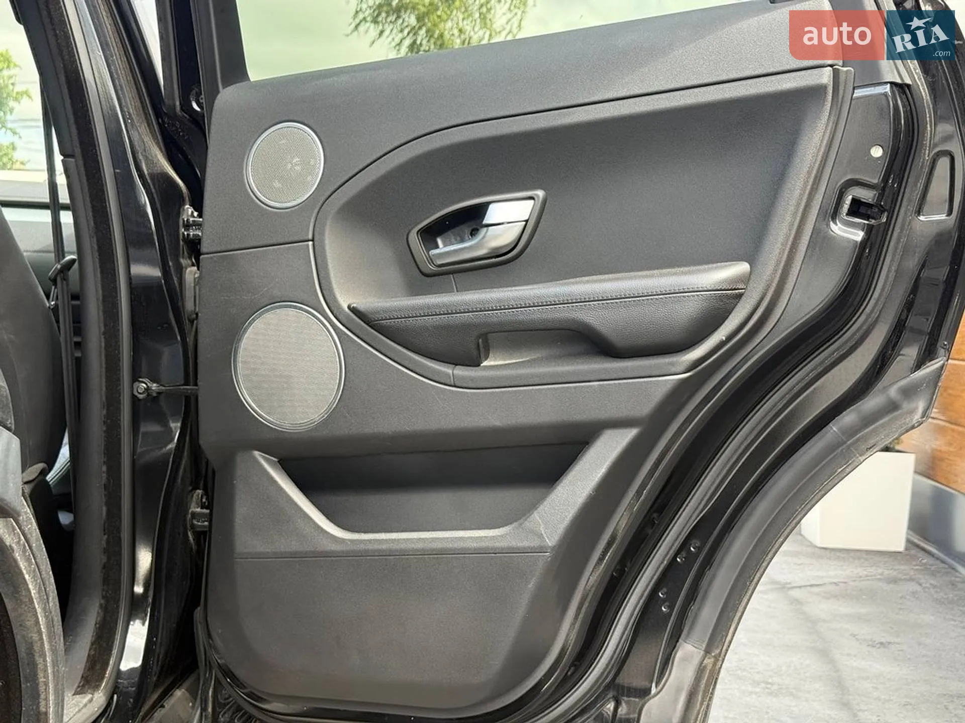 2014 Land Rover Range Rover Evoque - мініатюра 25