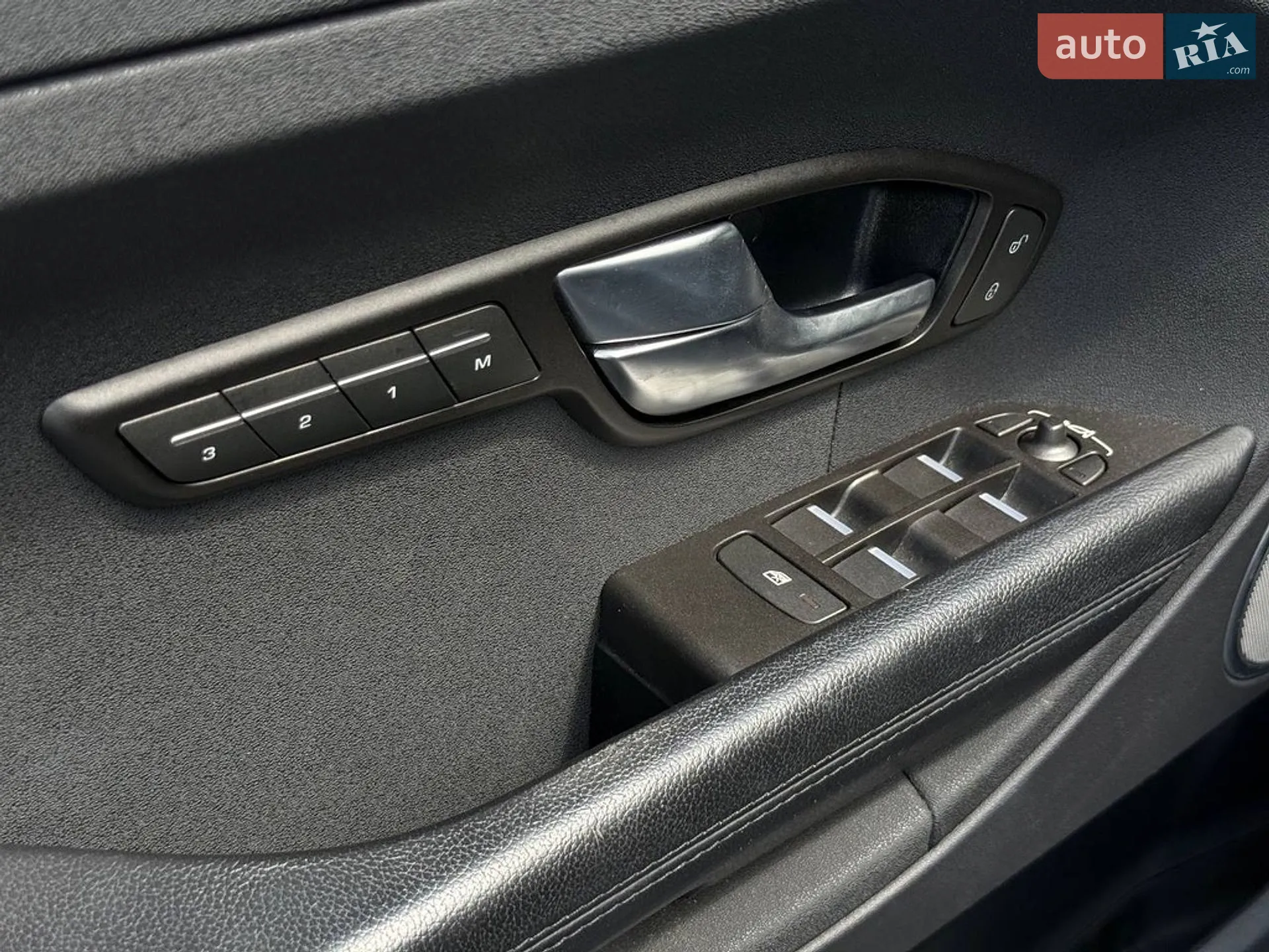 2014 Land Rover Range Rover Evoque - мініатюра 55