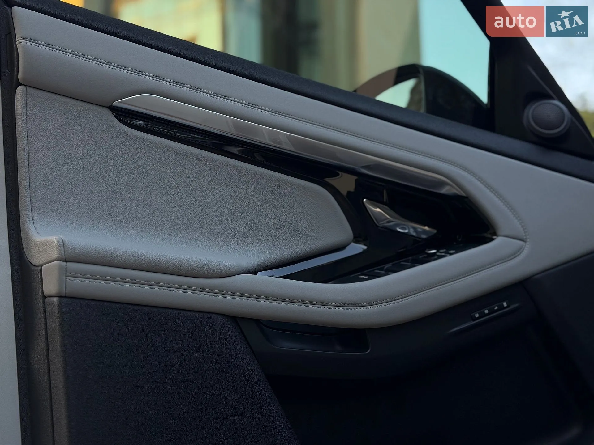 2021 Land Rover Range Rover Evoque - мініатюра 54