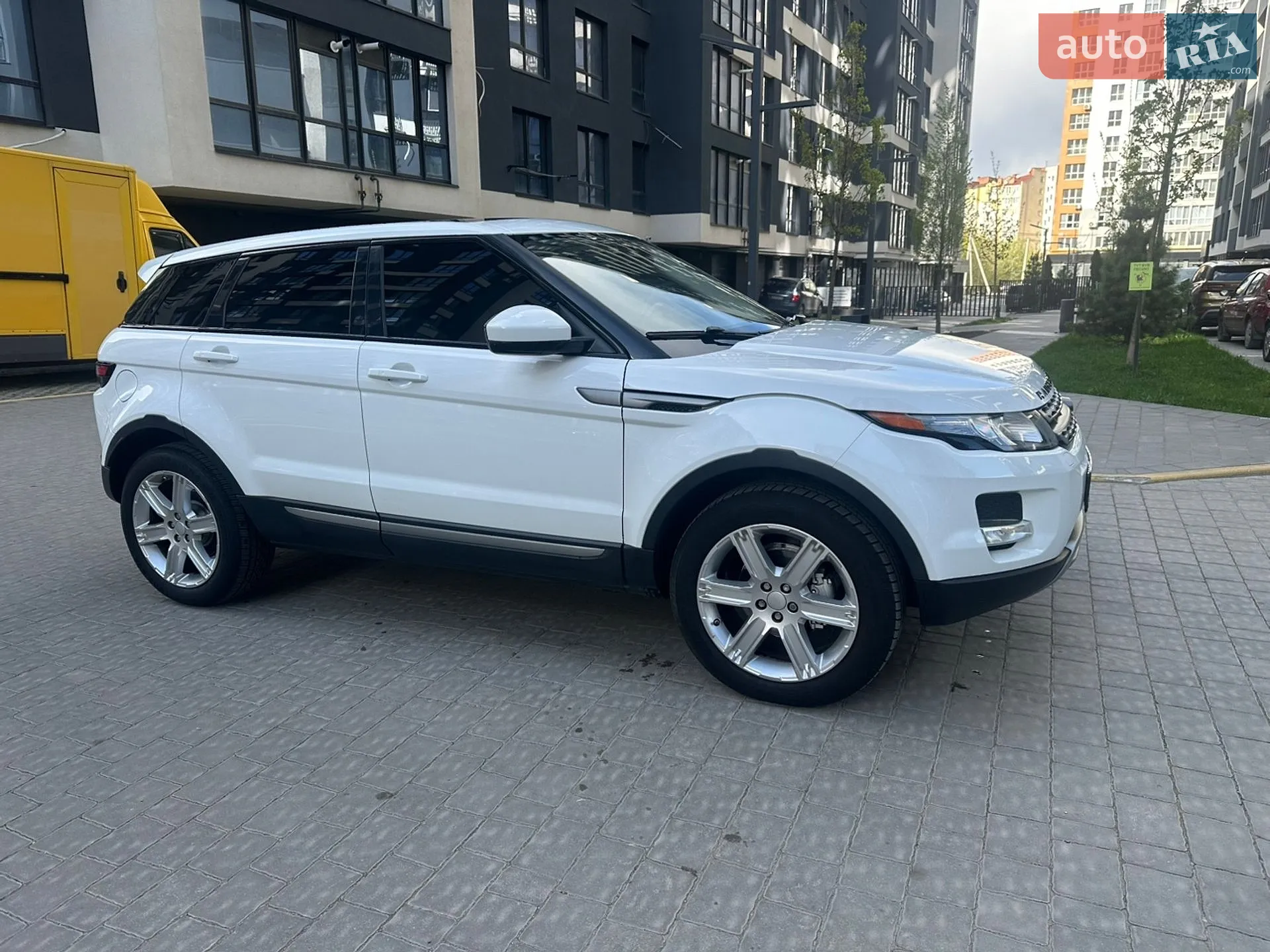 2015 Land Rover Range Rover Evoque - мініатюра 9