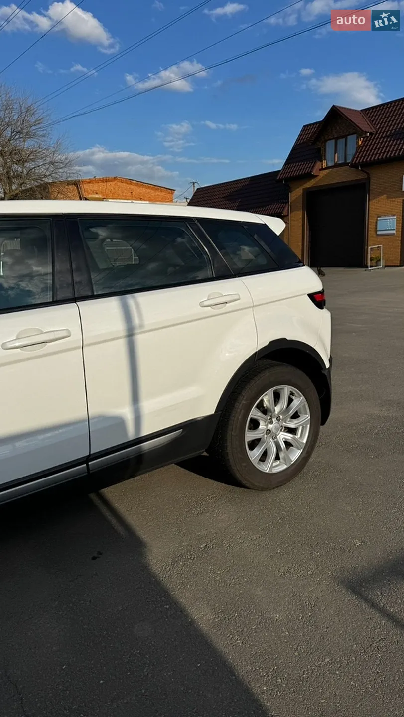 2017 Land Rover Range Rover Evoque - мініатюра 4