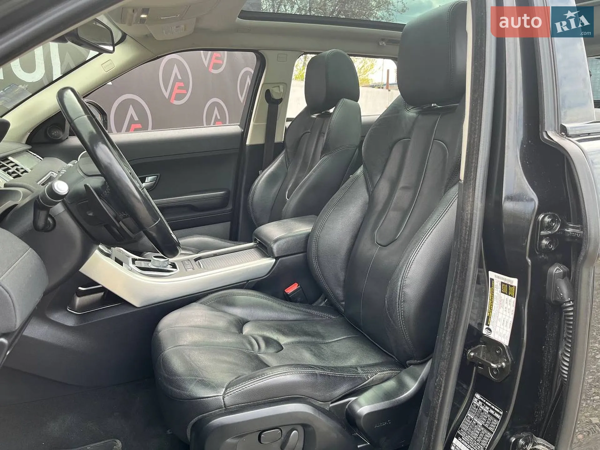 2014 Land Rover Range Rover Evoque - мініатюра 13