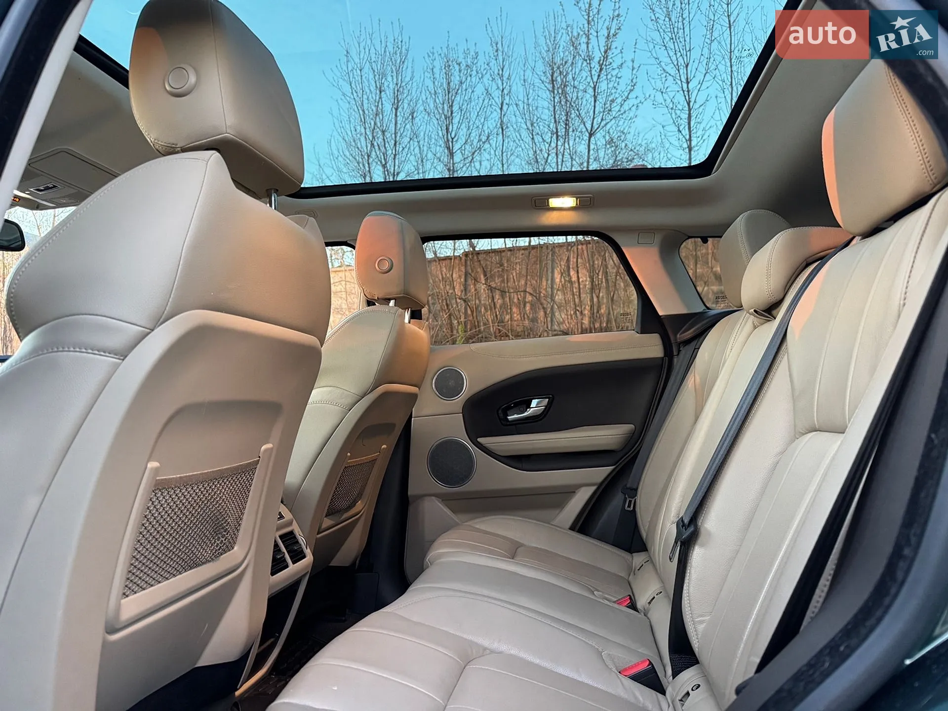 2016 Land Rover Range Rover Evoque - мініатюра 38