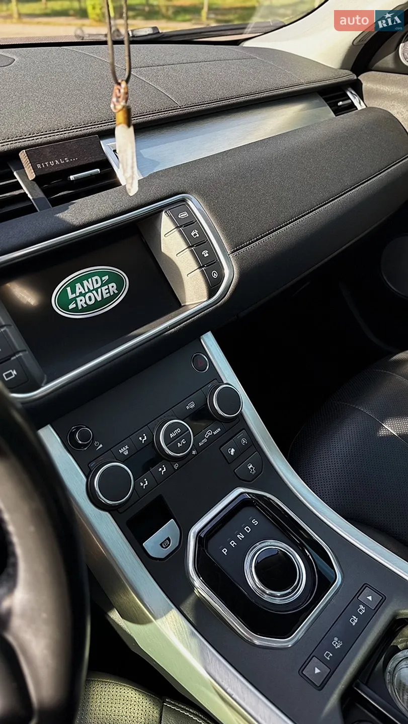 2017 Land Rover Range Rover Evoque - мініатюра 10