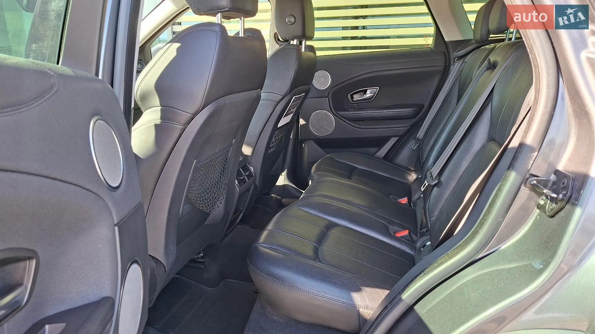 2018 Land Rover Range Rover Evoque - мініатюра 13