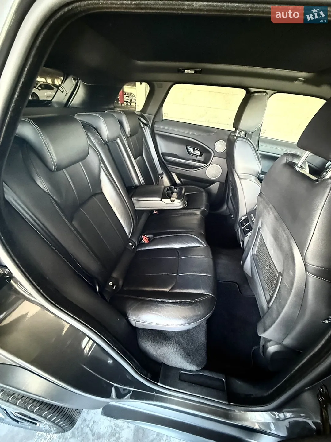 2018 Land Rover Range Rover Evoque - мініатюра 13