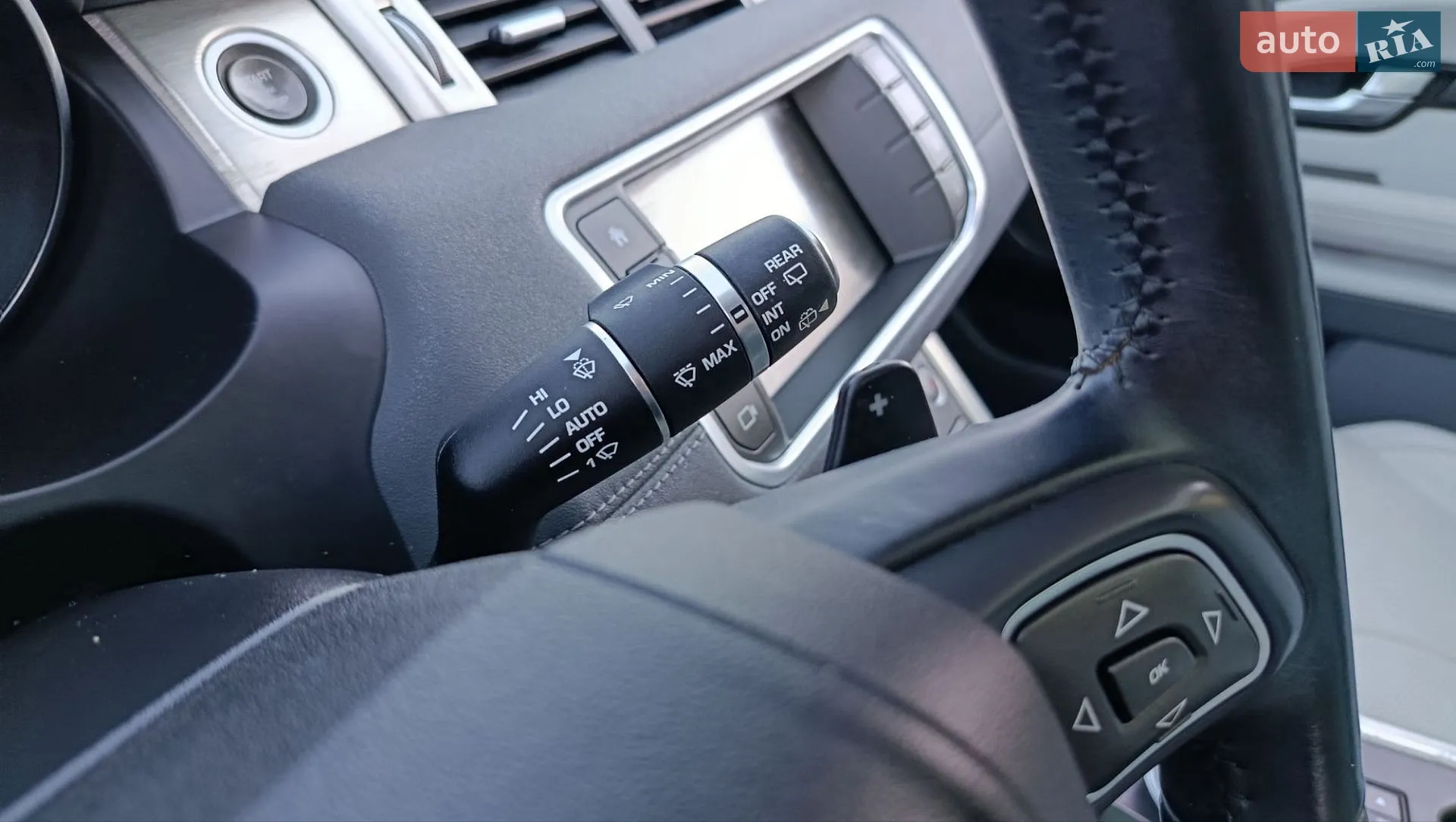 2015 Land Rover Range Rover Evoque - мініатюра 28