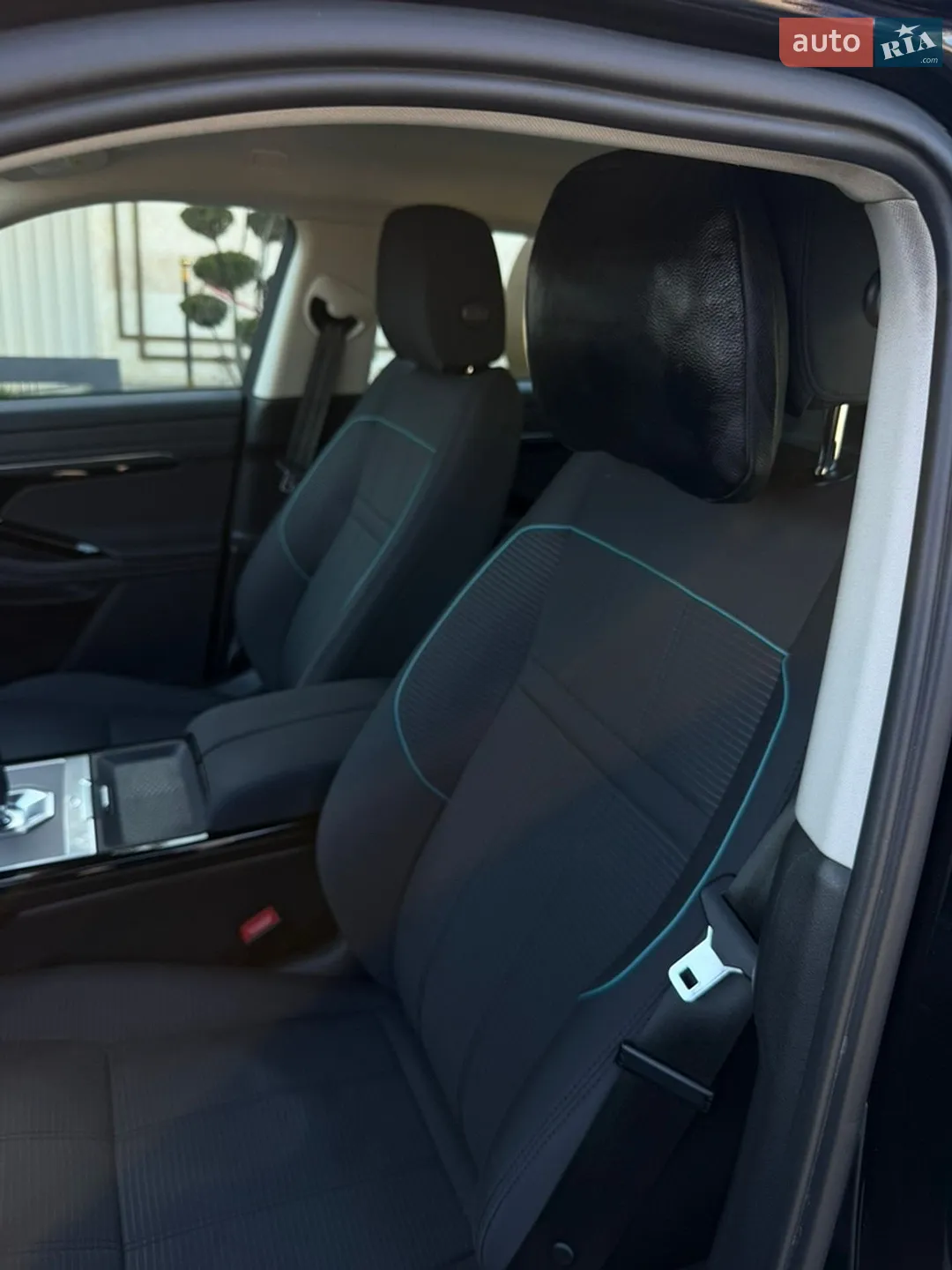 2020 Land Rover Range Rover Evoque - мініатюра 30