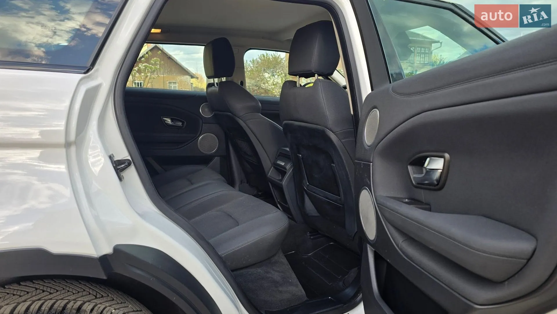 2015 Land Rover Range Rover Evoque - мініатюра 11