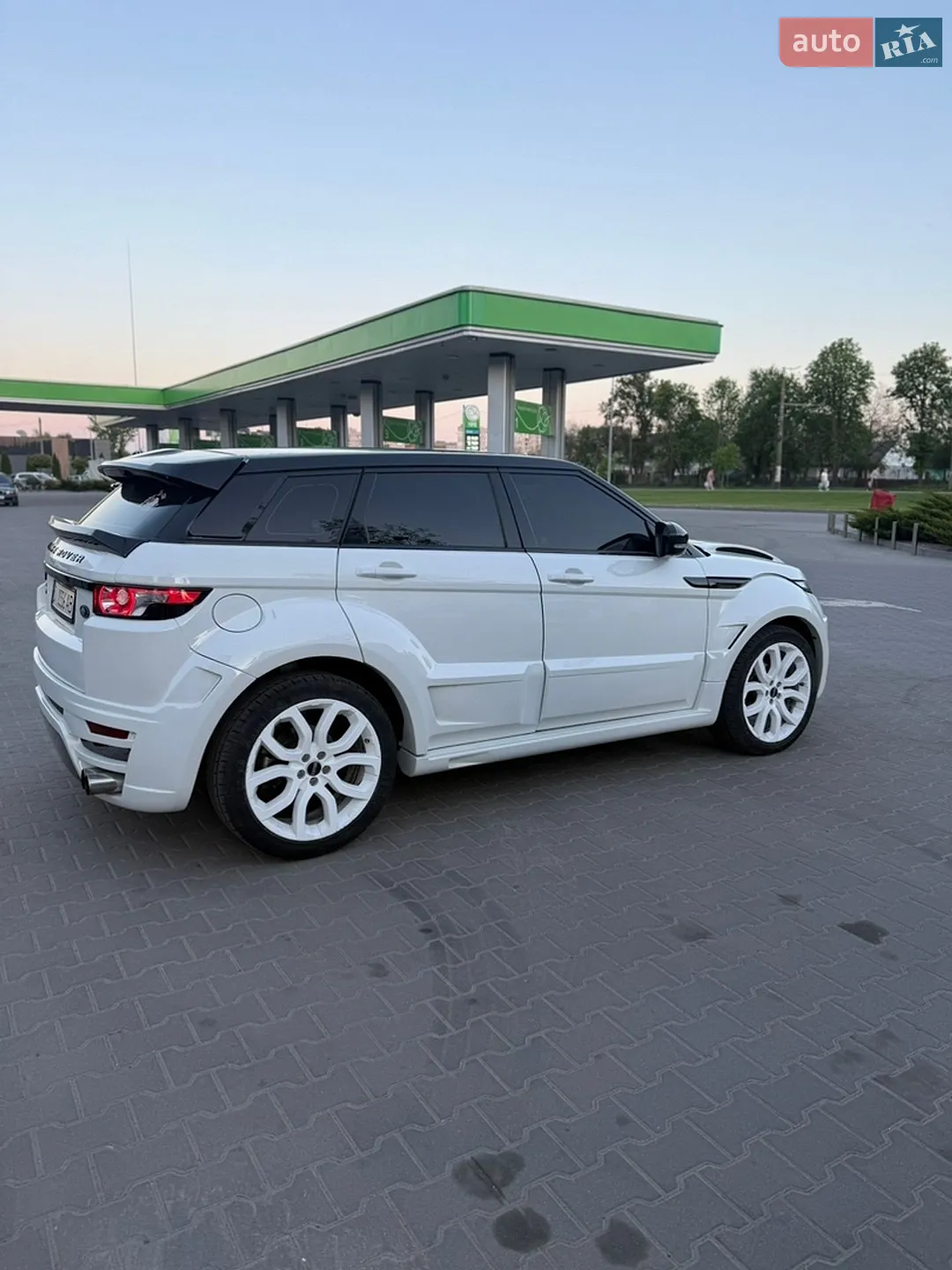 2013 Land Rover Range Rover Evoque - мініатюра 10