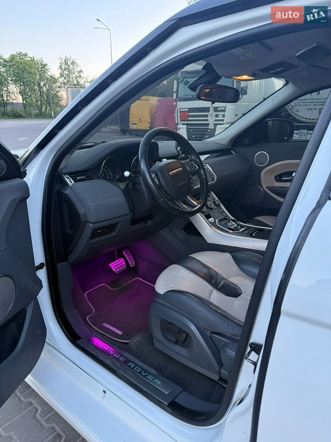 2013 Land Rover Range Rover Evoque - мініатюра 24