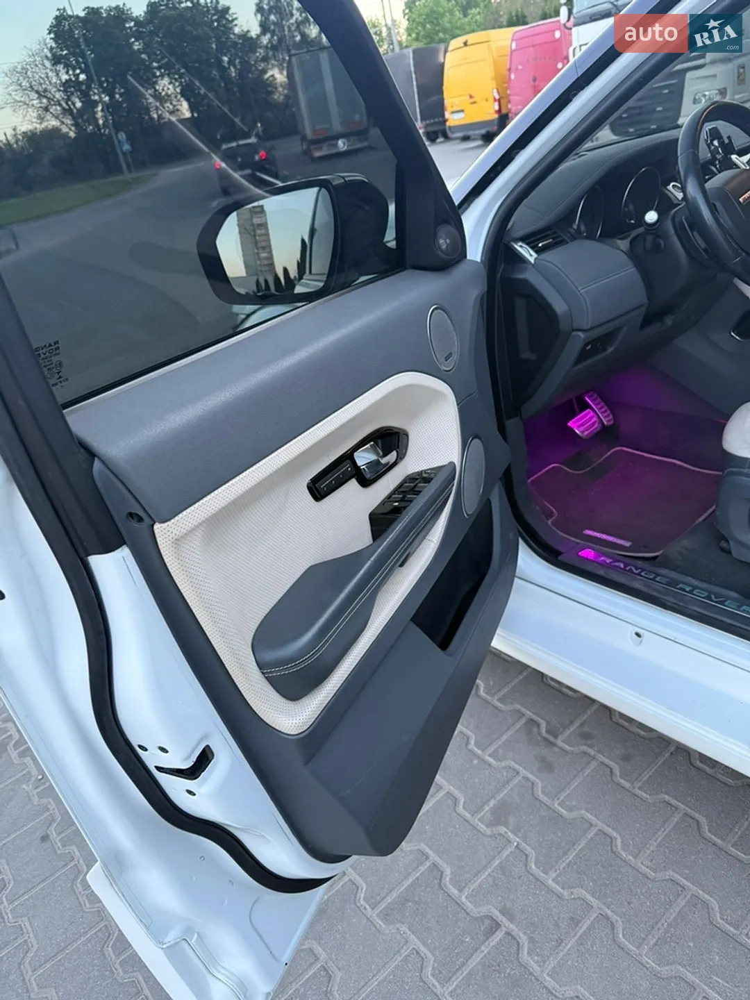 2013 Land Rover Range Rover Evoque - мініатюра 34