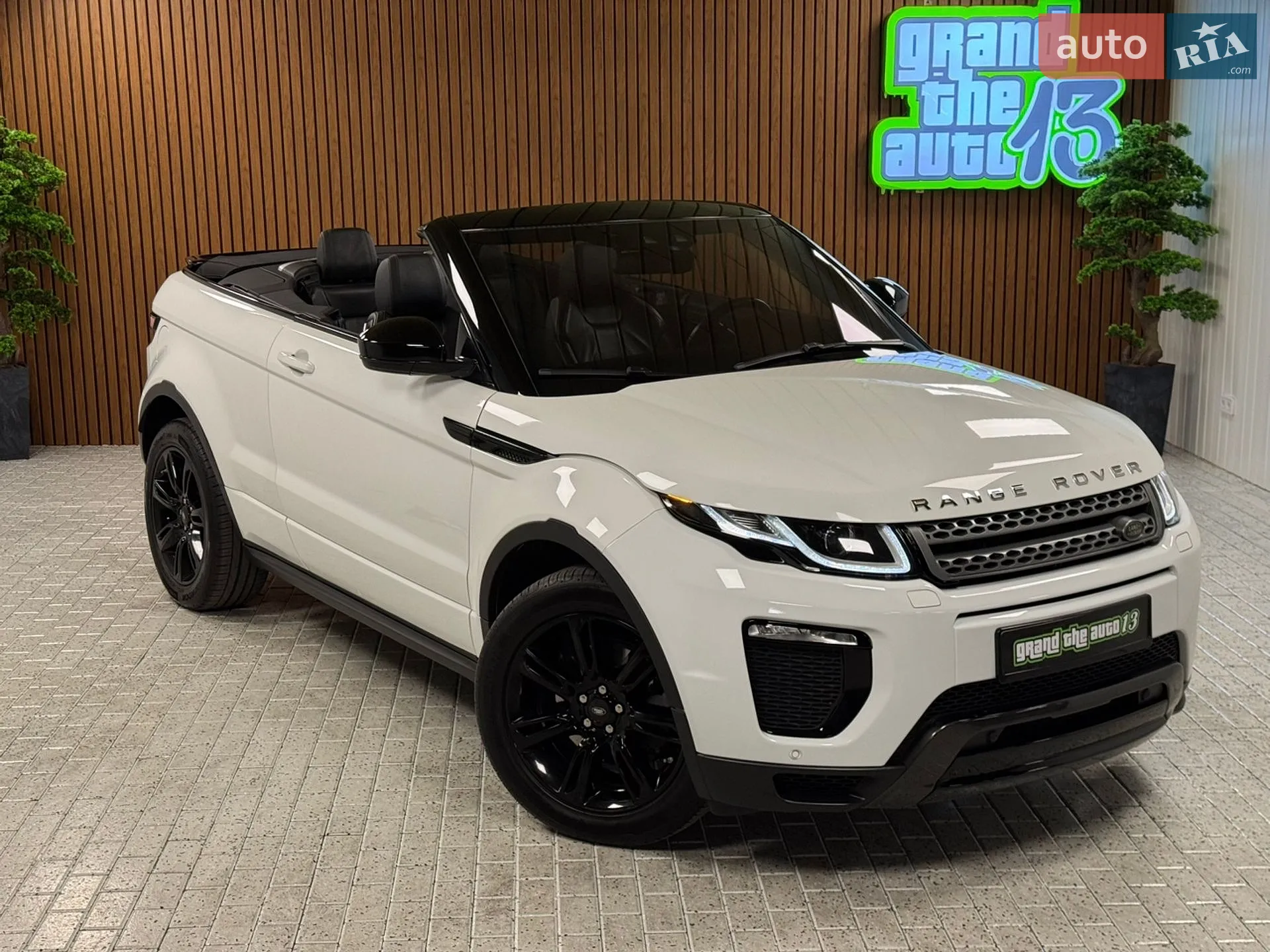 2017 Land Rover Range Rover Evoque - мініатюра 17