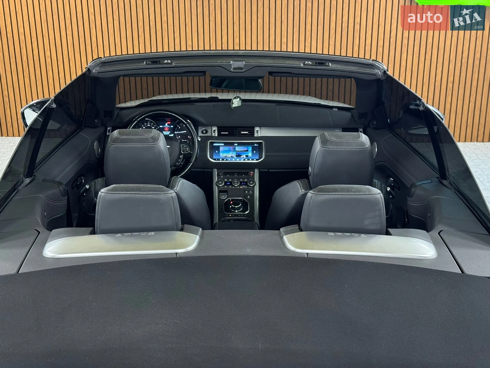 2017 Land Rover Range Rover Evoque - мініатюра 69