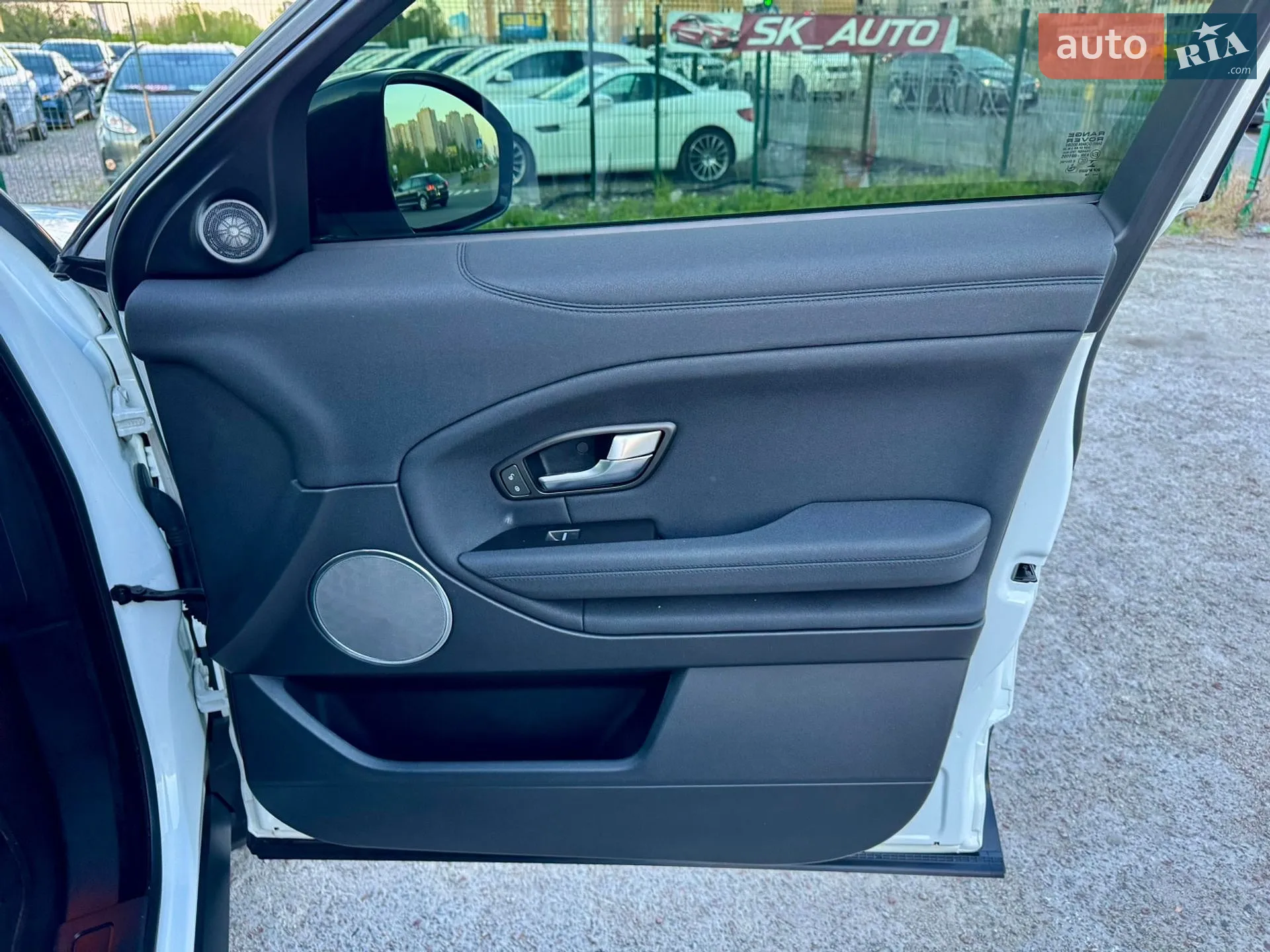 2018 Land Rover Range Rover Evoque - мініатюра 45