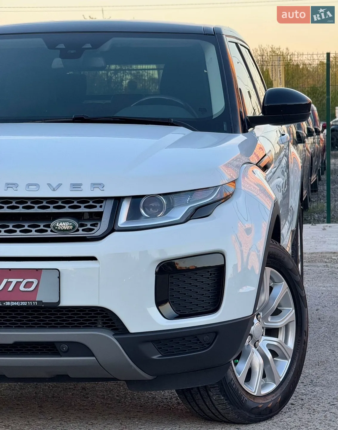 2018 Land Rover Range Rover Evoque - мініатюра 55
