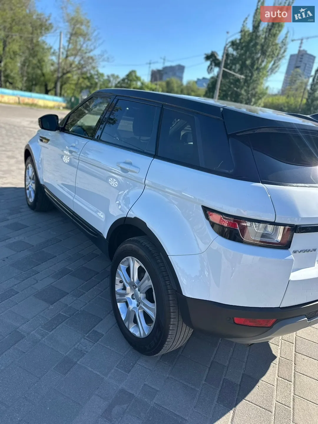2016 Land Rover Range Rover Evoque - мініатюра 3