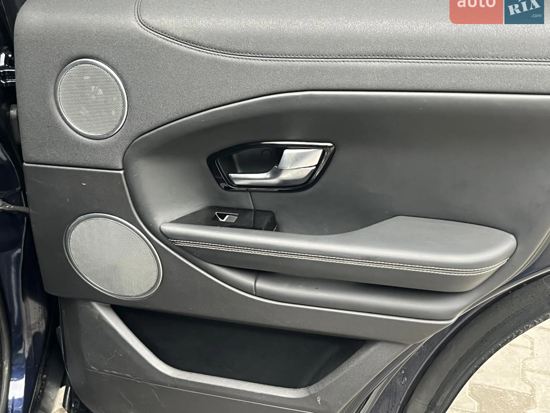 2015 Land Rover Range Rover Evoque - мініатюра 33