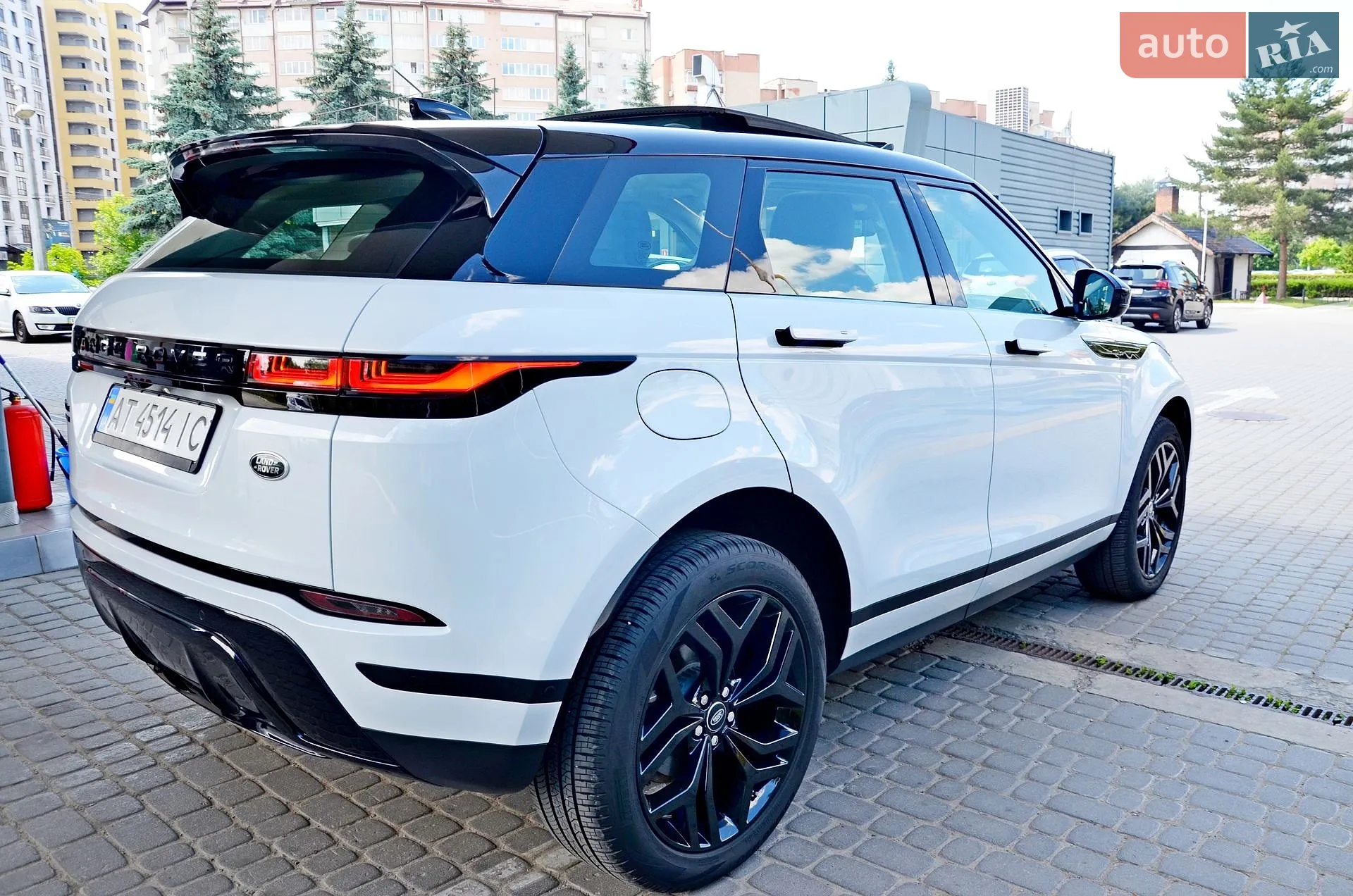 2019 Land Rover Range Rover Evoque - мініатюра 16