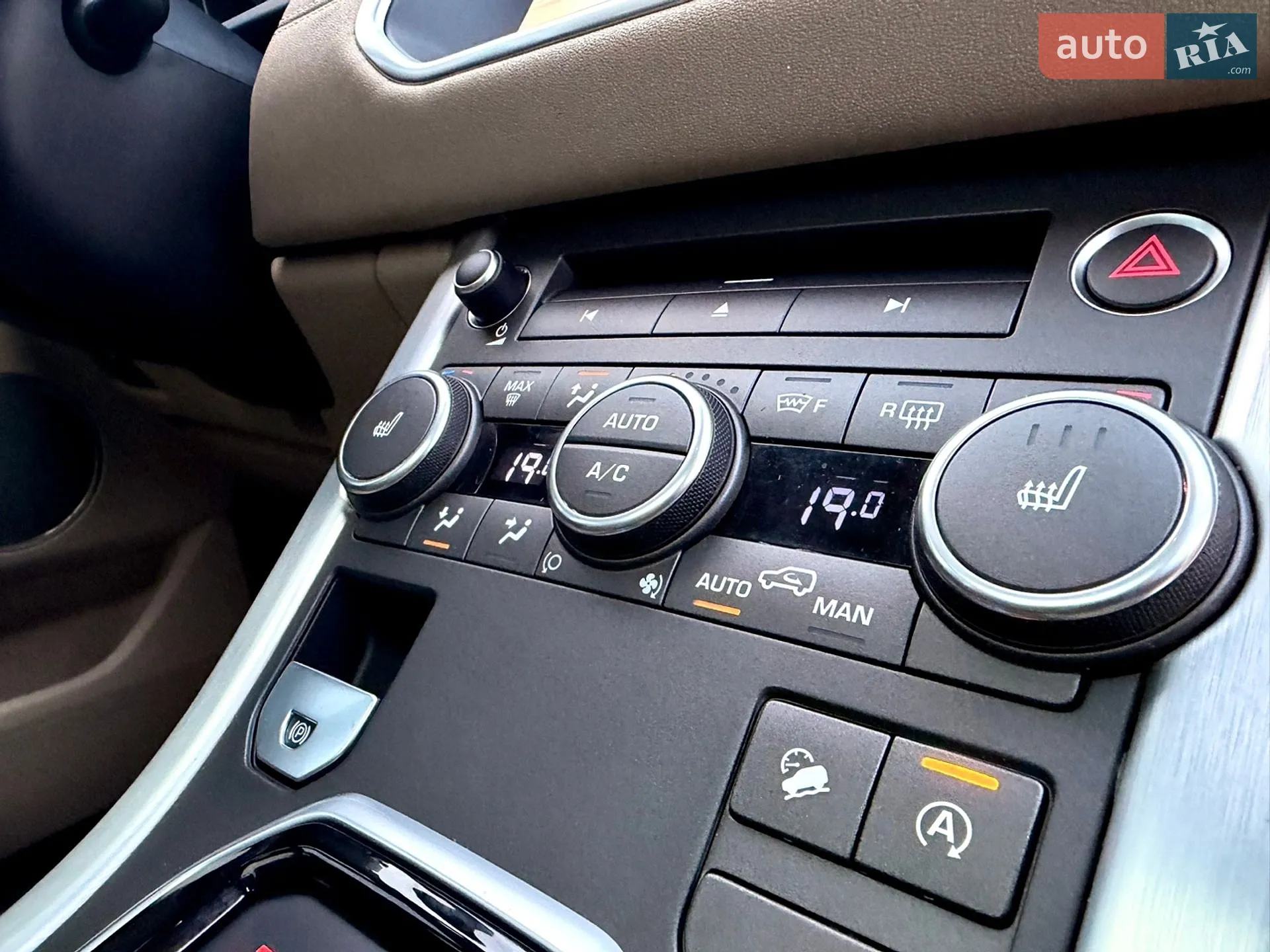 2017 Land Rover Range Rover Evoque - мініатюра 48