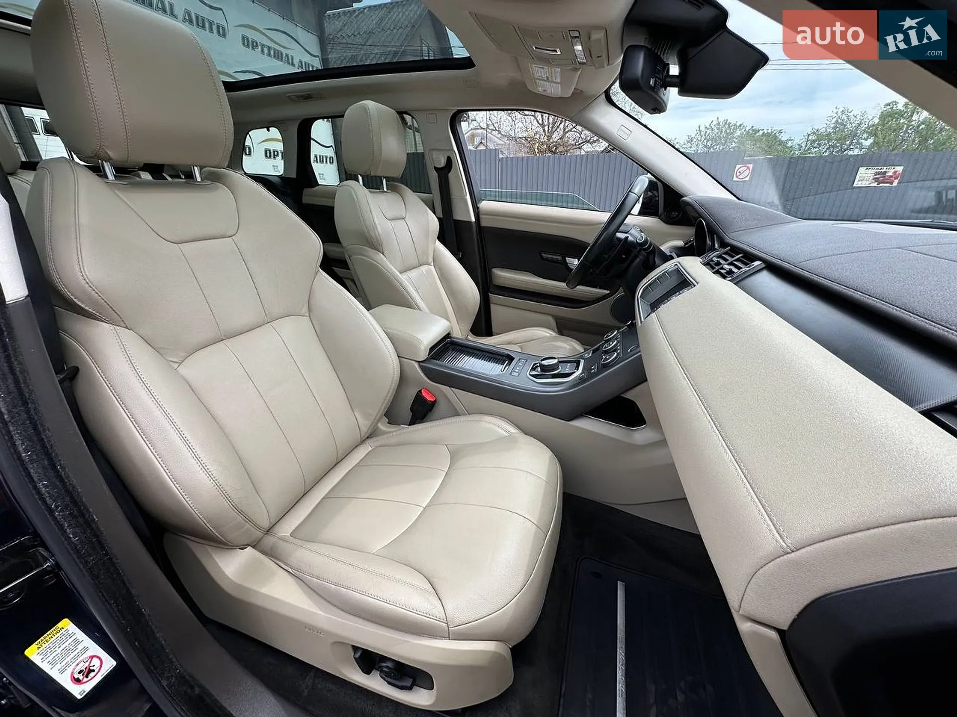 2018 Land Rover Range Rover Evoque - мініатюра 28