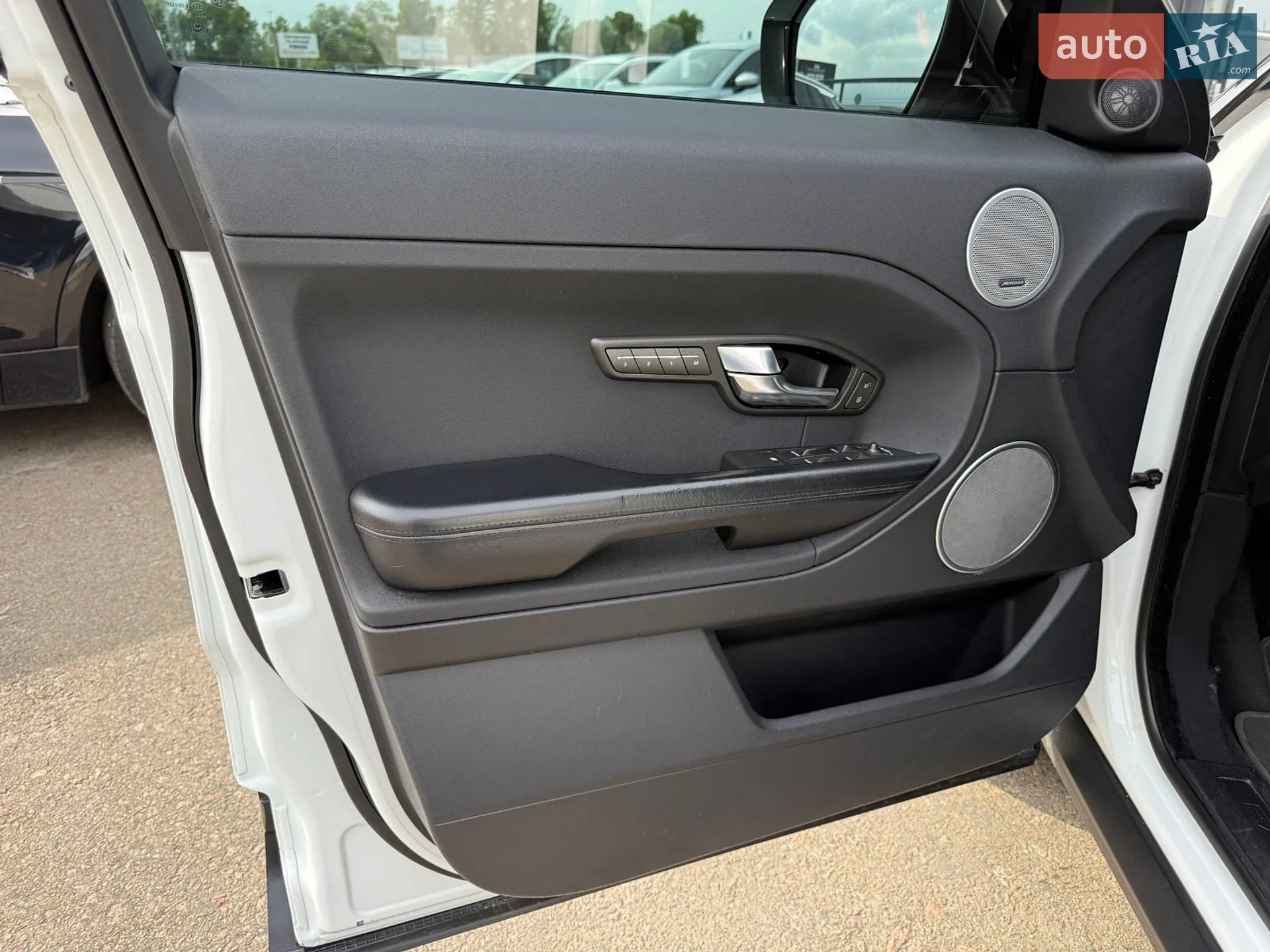 2012 Land Rover Range Rover Evoque - мініатюра 13