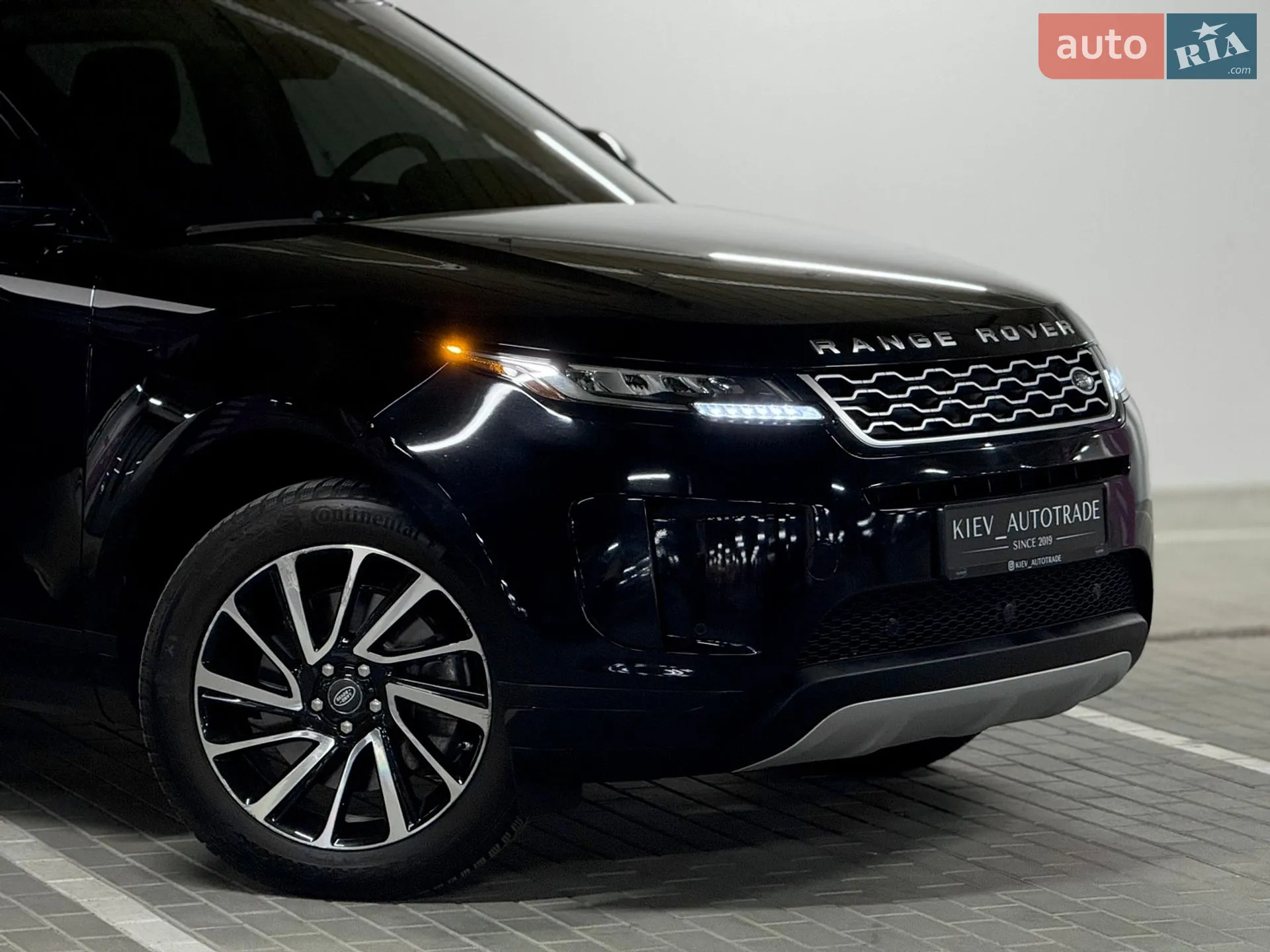 2020 Land Rover Range Rover Evoque - мініатюра 4