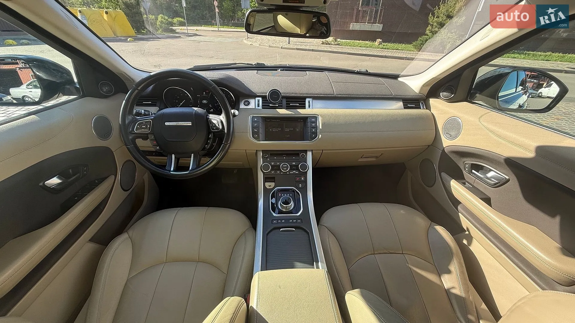 2015 Land Rover Range Rover Evoque - мініатюра 9
