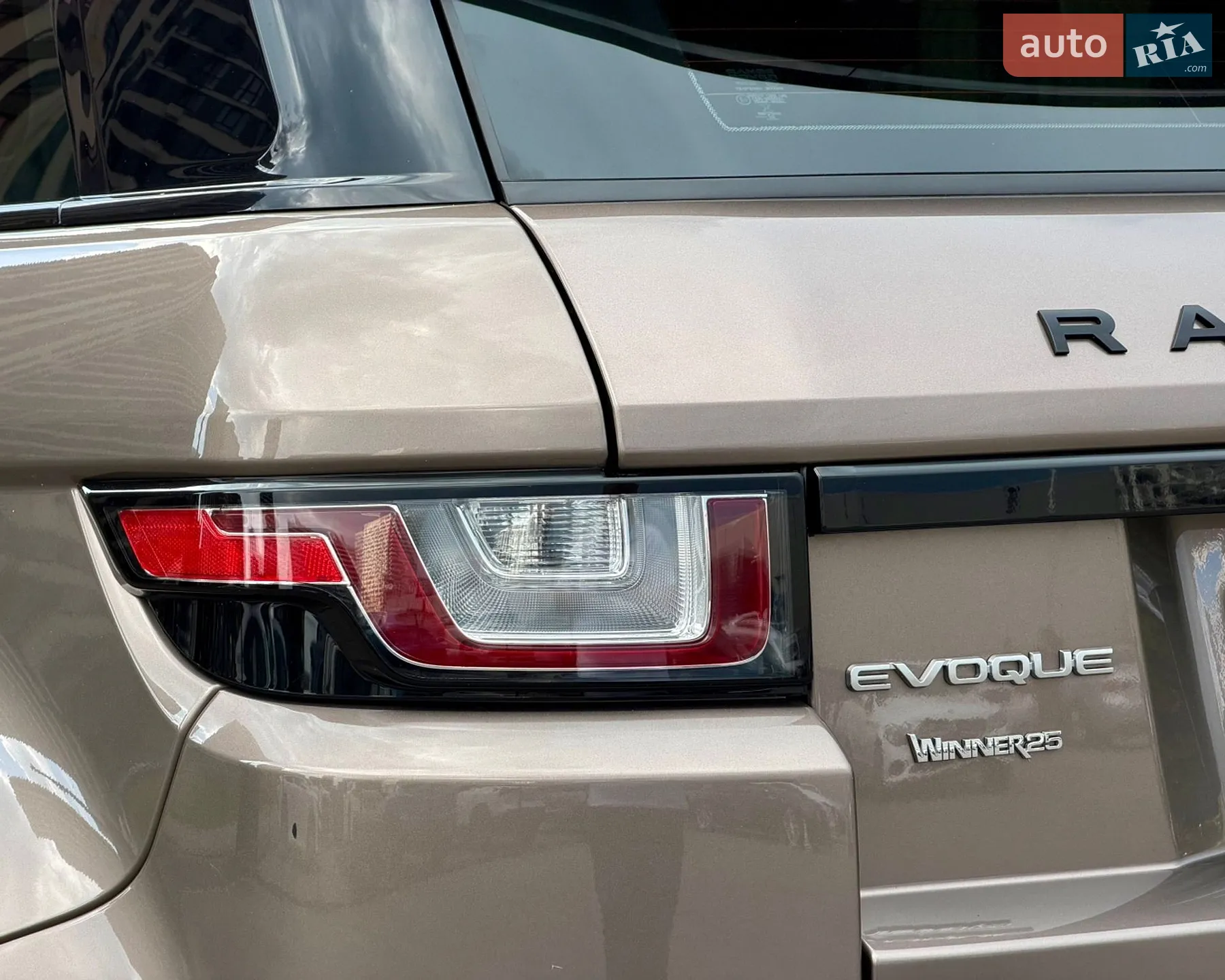 2018 Land Rover Range Rover Evoque - мініатюра 19