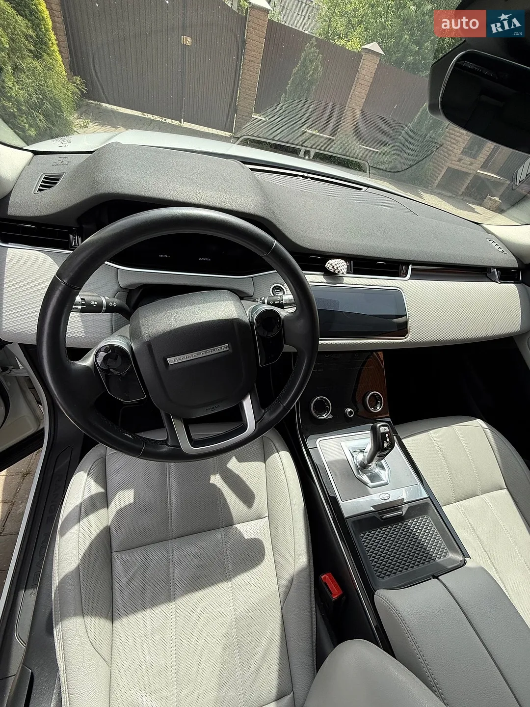 2020 Land Rover Range Rover Evoque - мініатюра 15