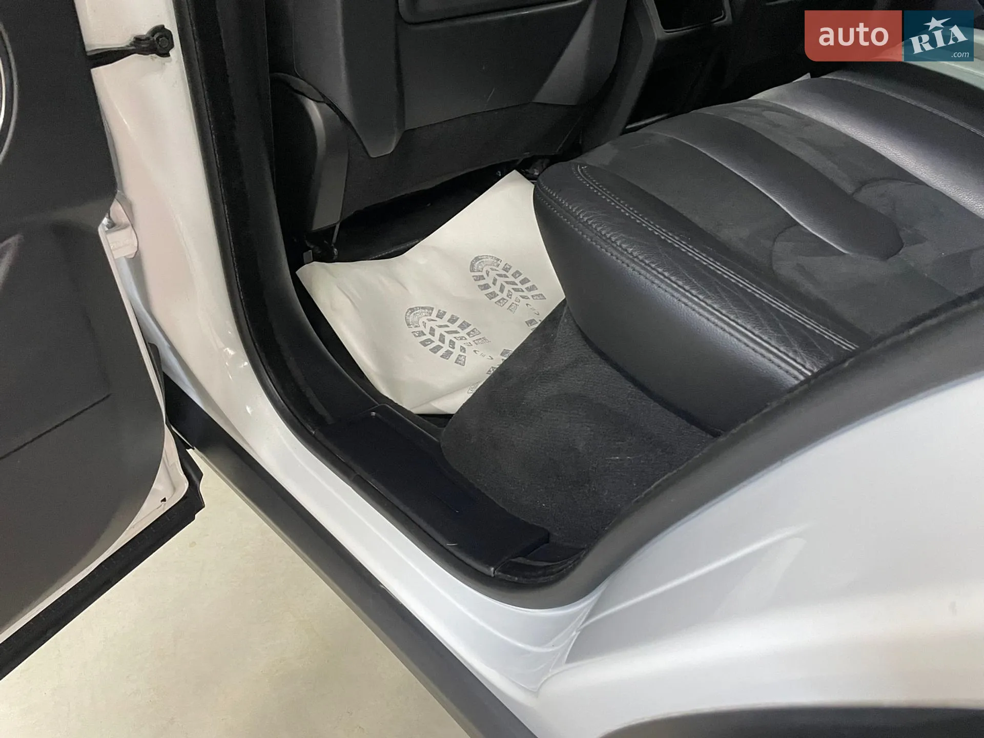2014 Land Rover Range Rover Evoque - мініатюра 27