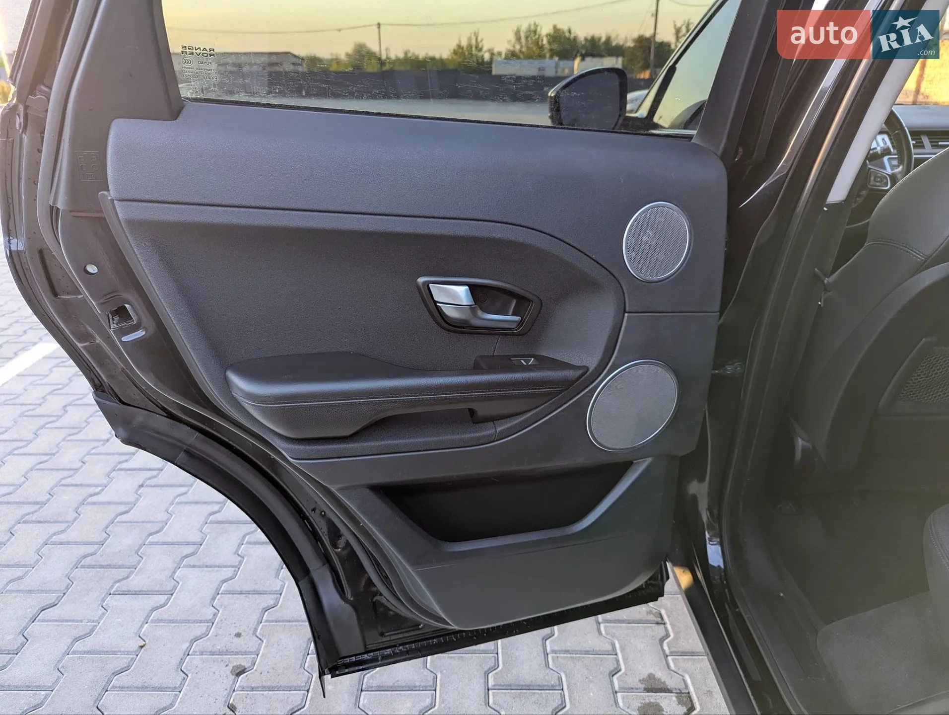 2015 Land Rover Range Rover Evoque - мініатюра 17