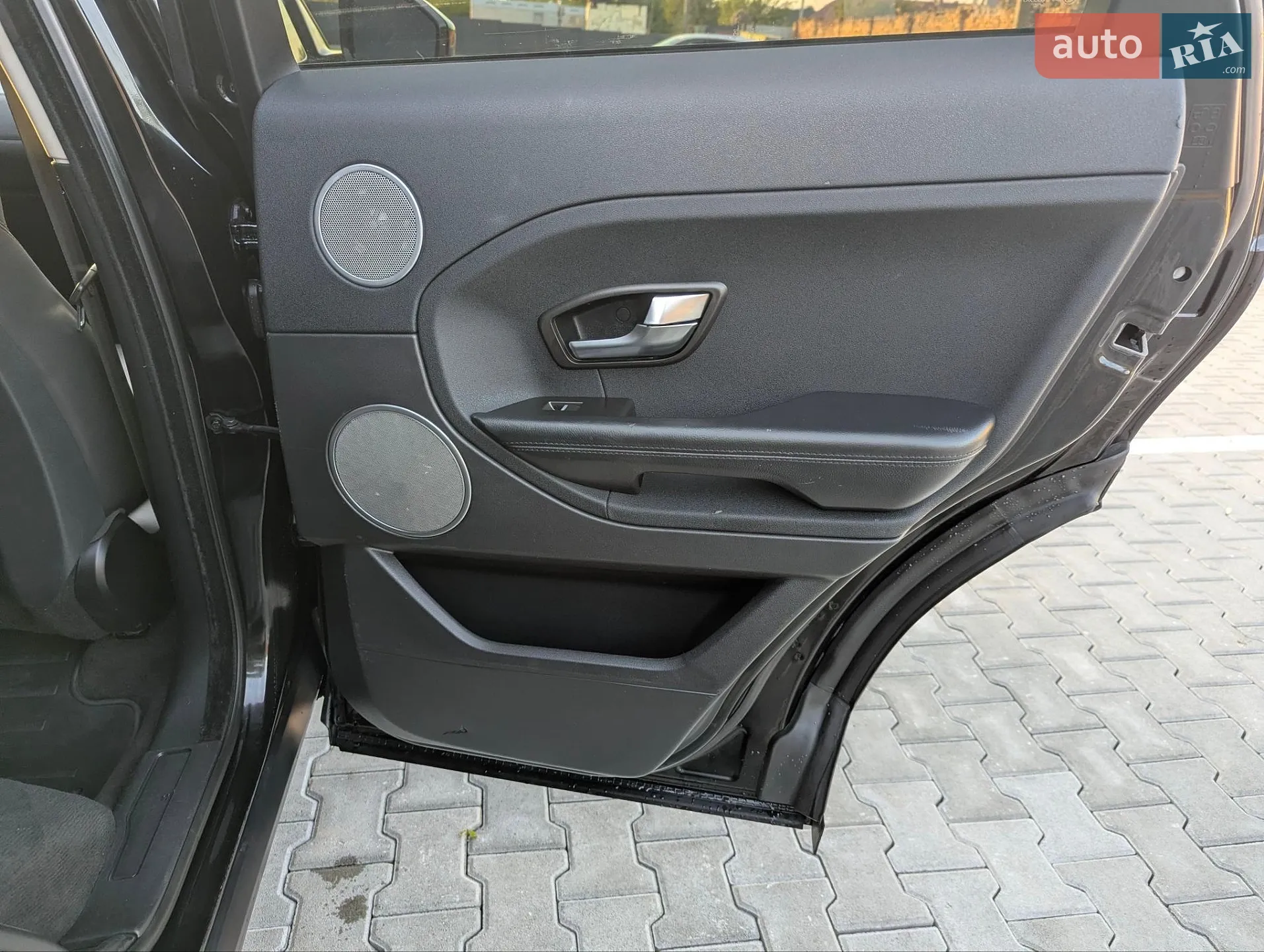 2015 Land Rover Range Rover Evoque - мініатюра 22