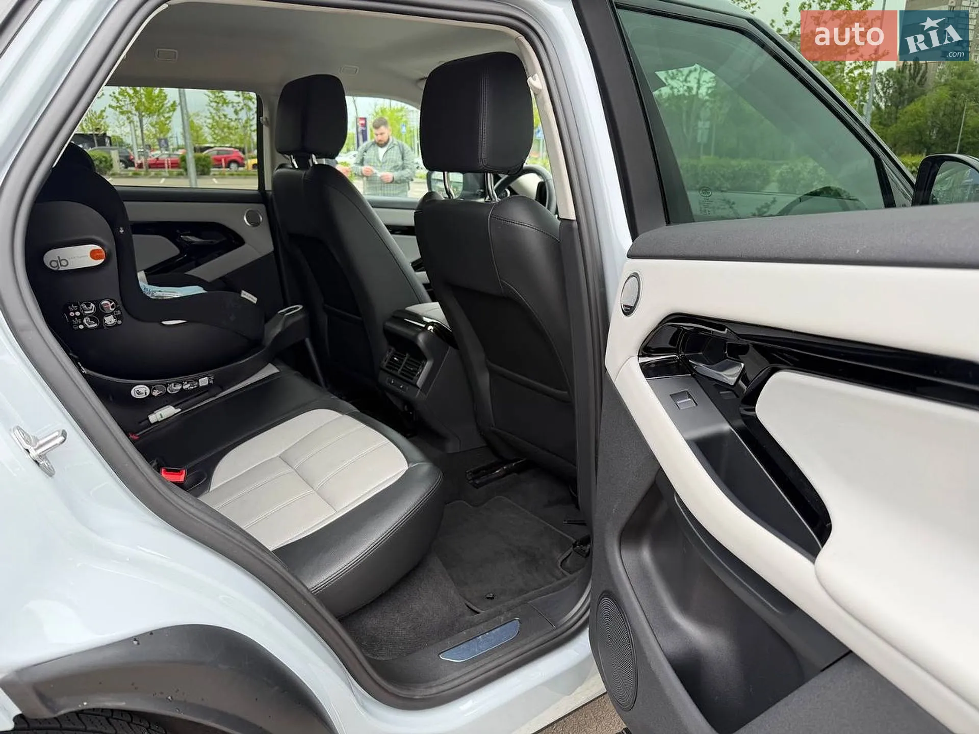 2023 Land Rover Range Rover Evoque - мініатюра 8