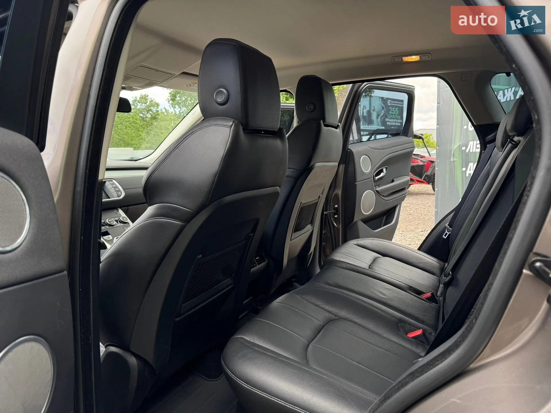 2015 Land Rover Range Rover Evoque - мініатюра 13