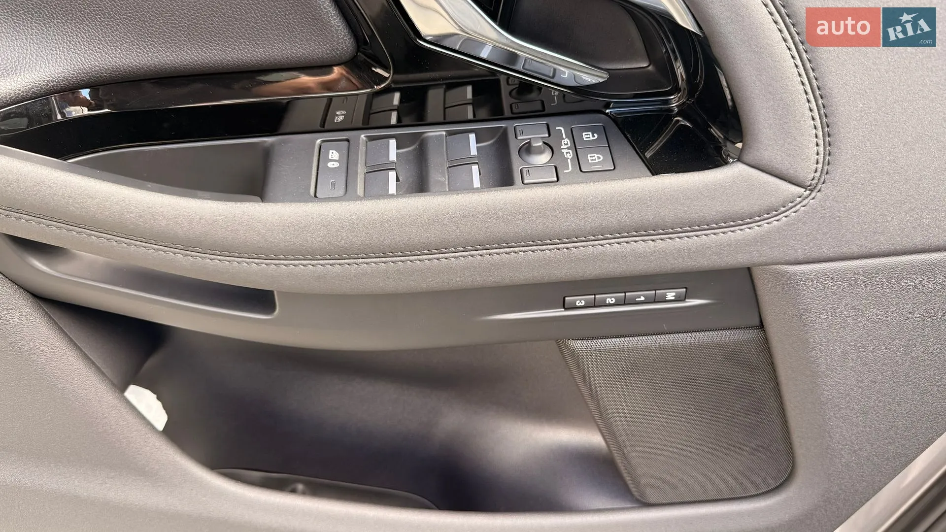 2022 Land Rover Range Rover Evoque - мініатюра 17