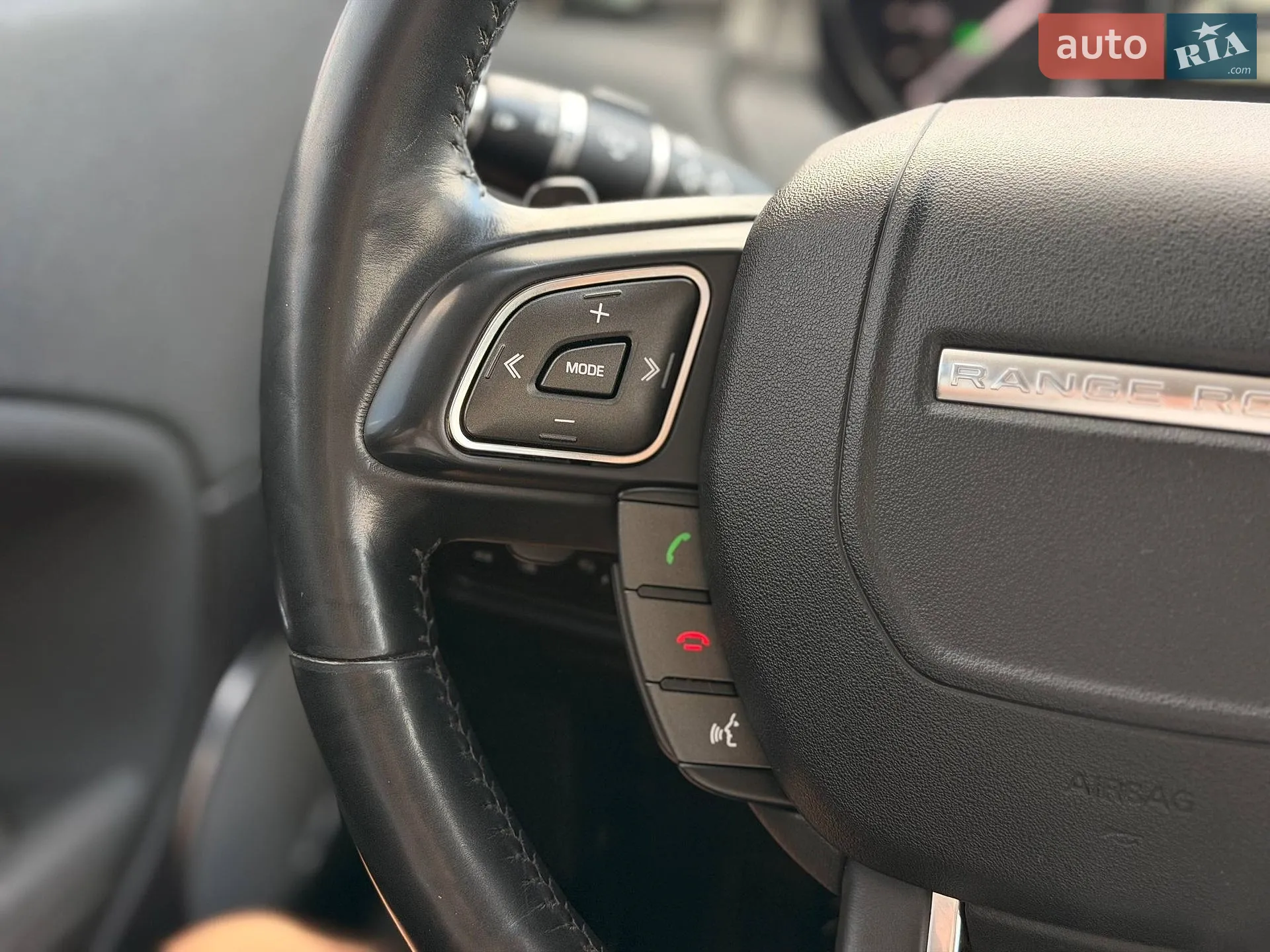 2015 Land Rover Range Rover Evoque - мініатюра 55