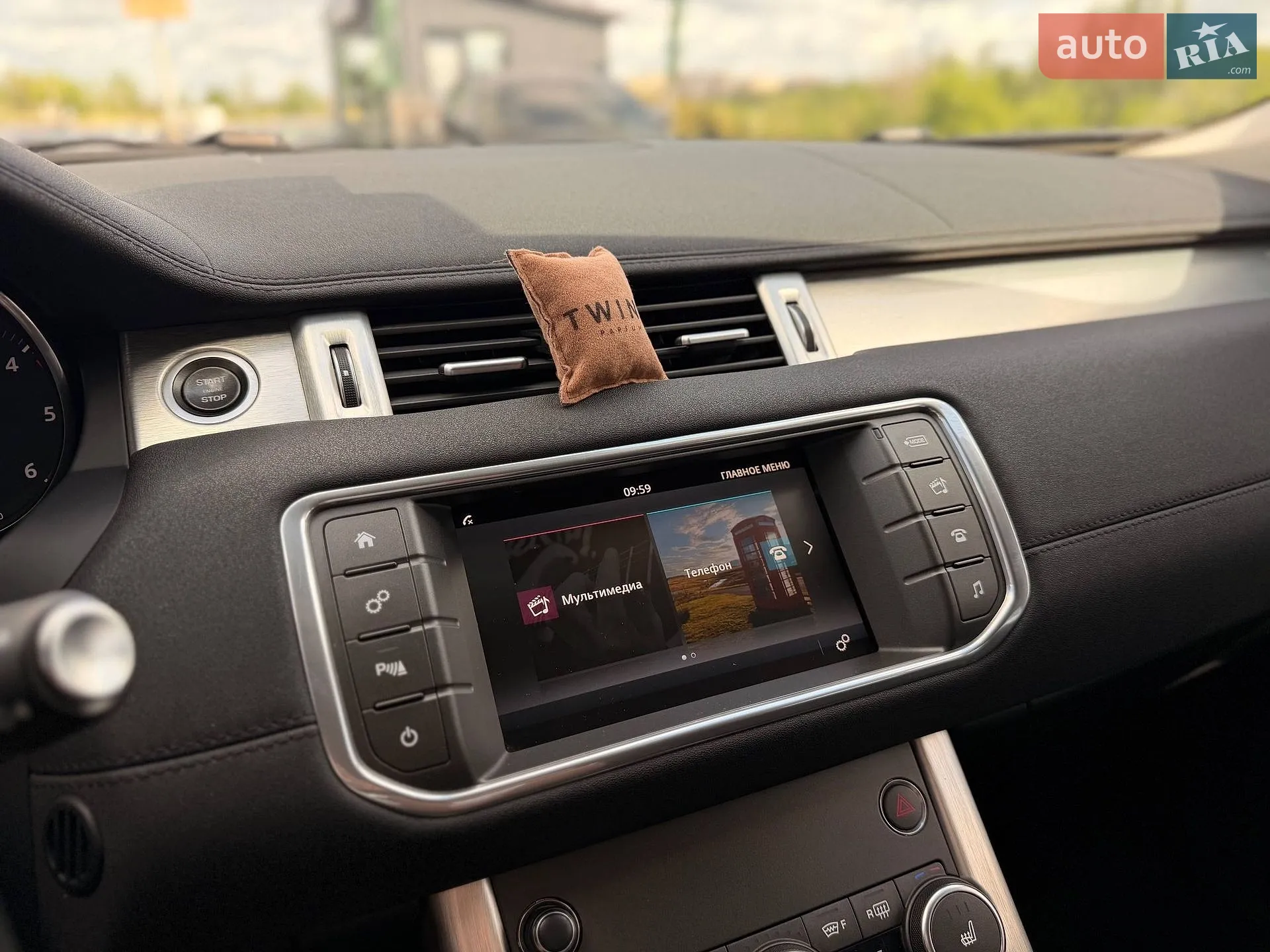 2015 Land Rover Range Rover Evoque - мініатюра 59