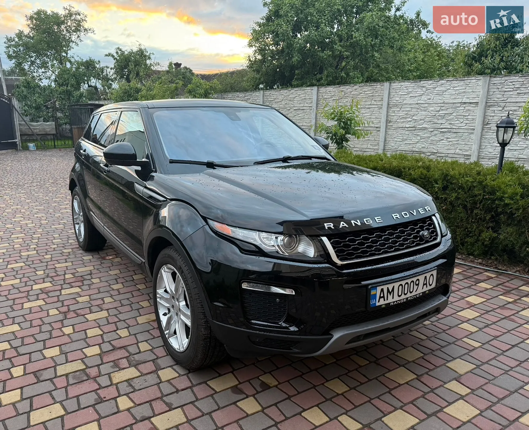 2015 Land Rover Range Rover Evoque - мініатюра 2