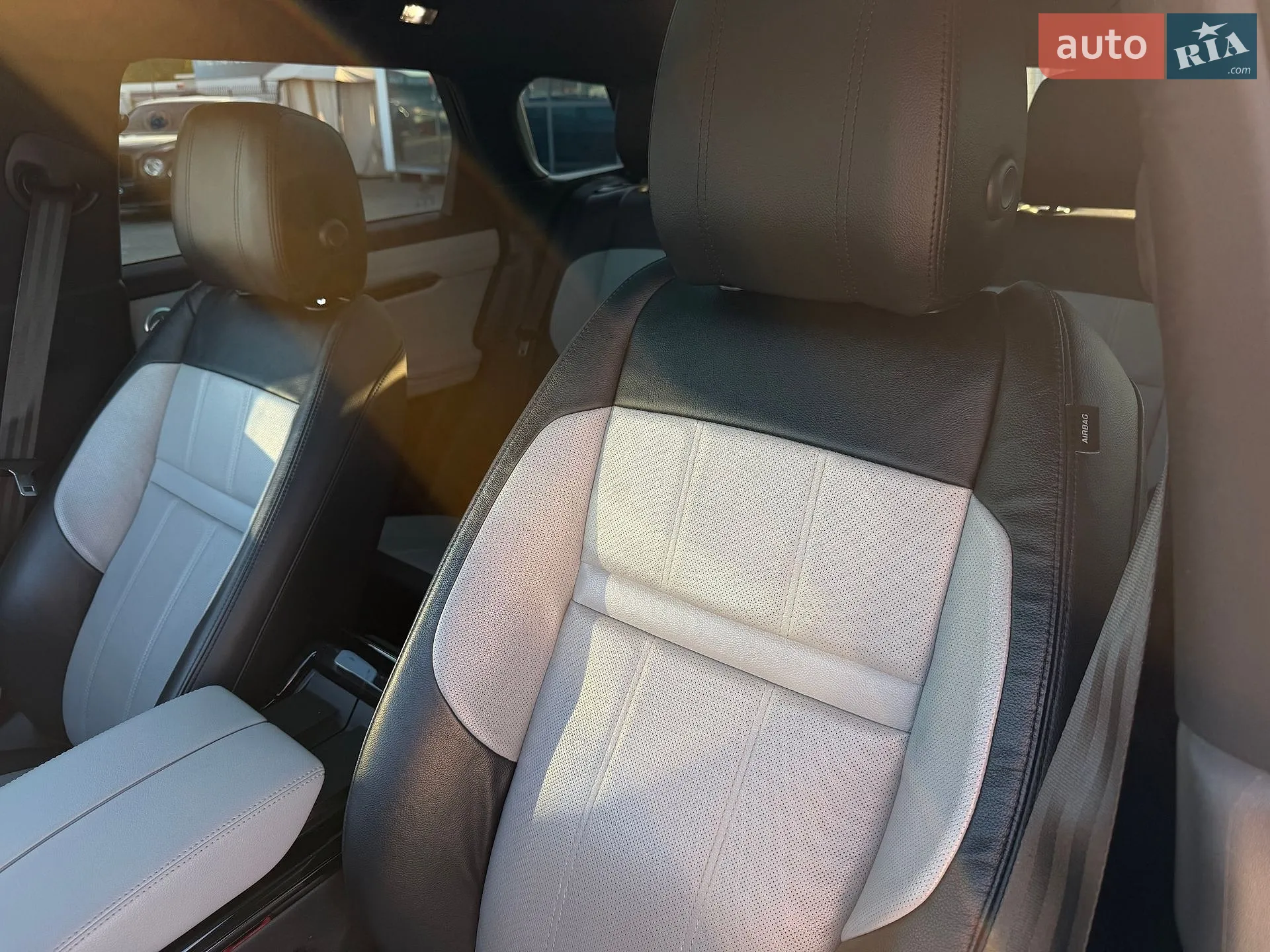 2020 Land Rover Range Rover Evoque - мініатюра 15
