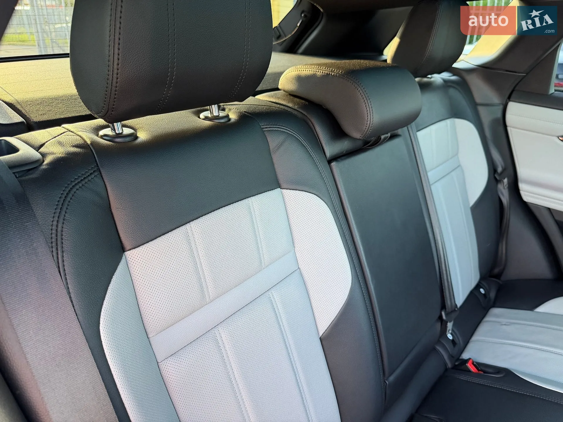 2020 Land Rover Range Rover Evoque - мініатюра 19