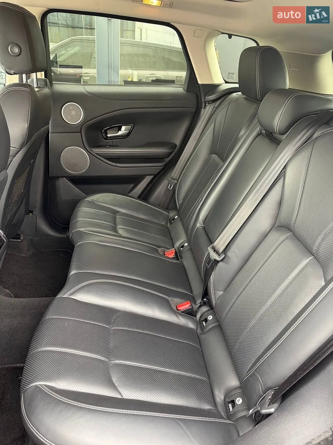 2016 Land Rover Range Rover Evoque - мініатюра 20