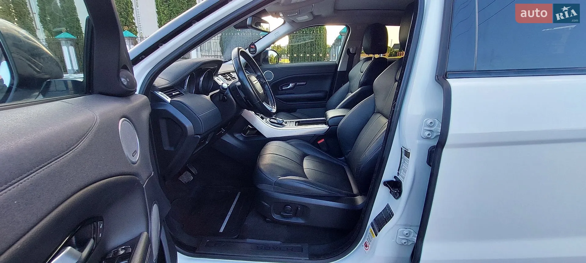 2016 Land Rover Range Rover Evoque - мініатюра 27