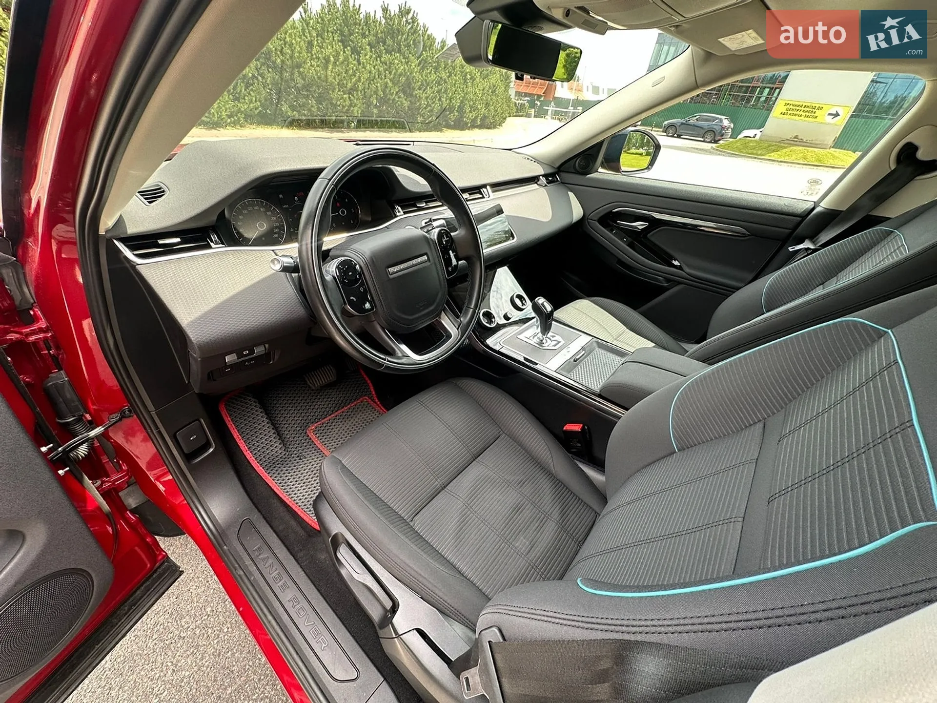 2019 Land Rover Range Rover Evoque - мініатюра 17
