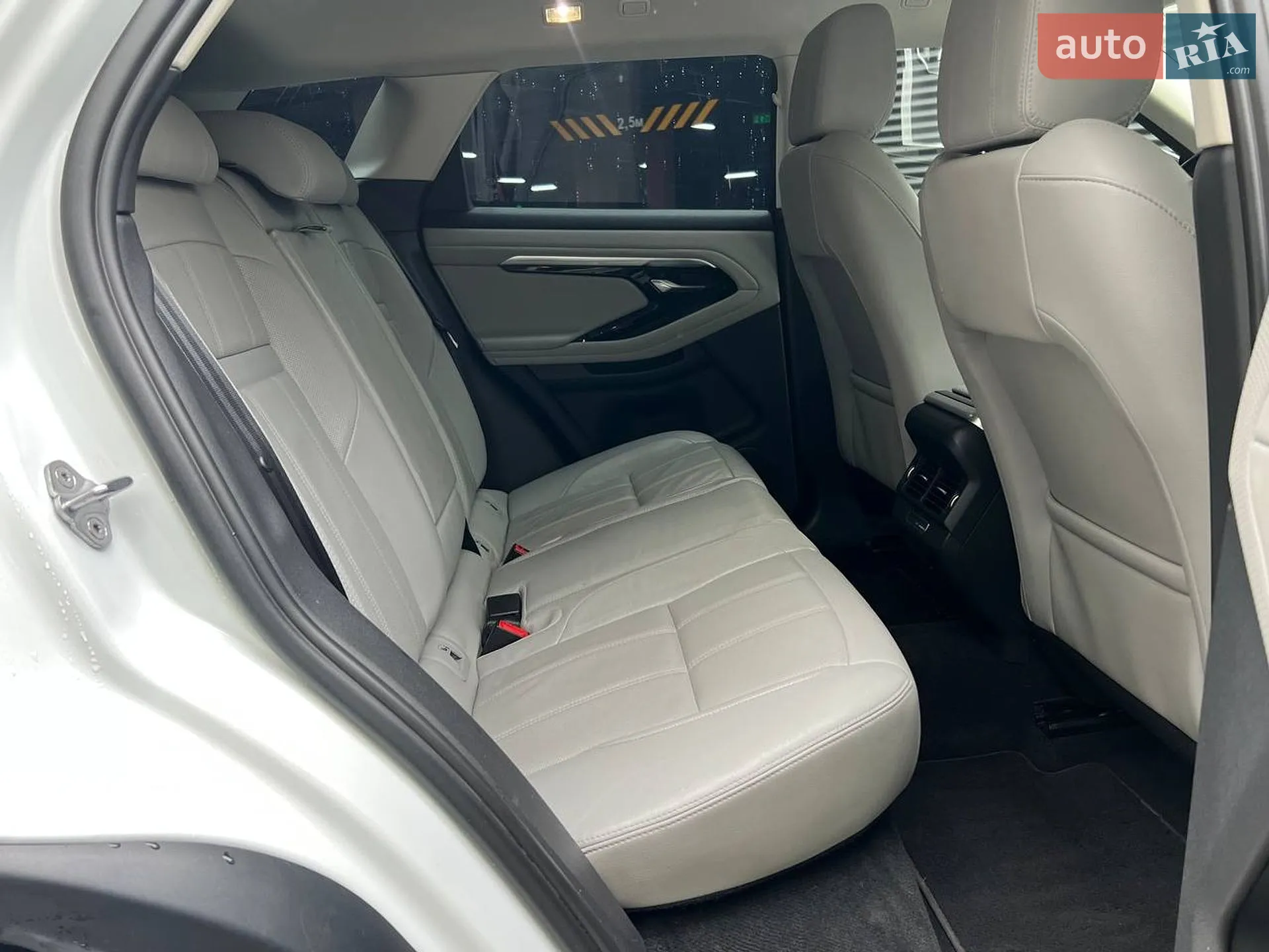 2021 Land Rover Range Rover Evoque - мініатюра 11