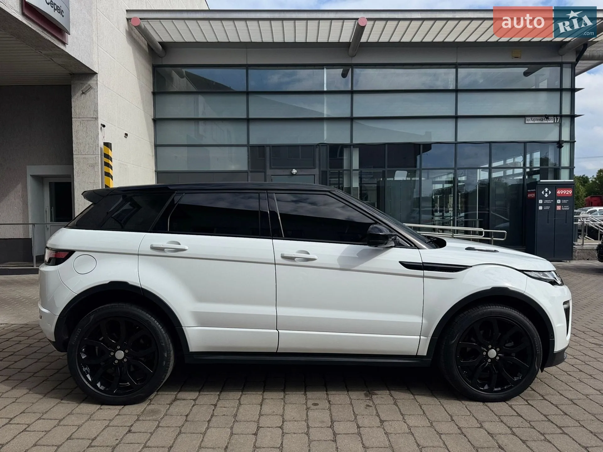 2017 Land Rover Range Rover Evoque - мініатюра 4