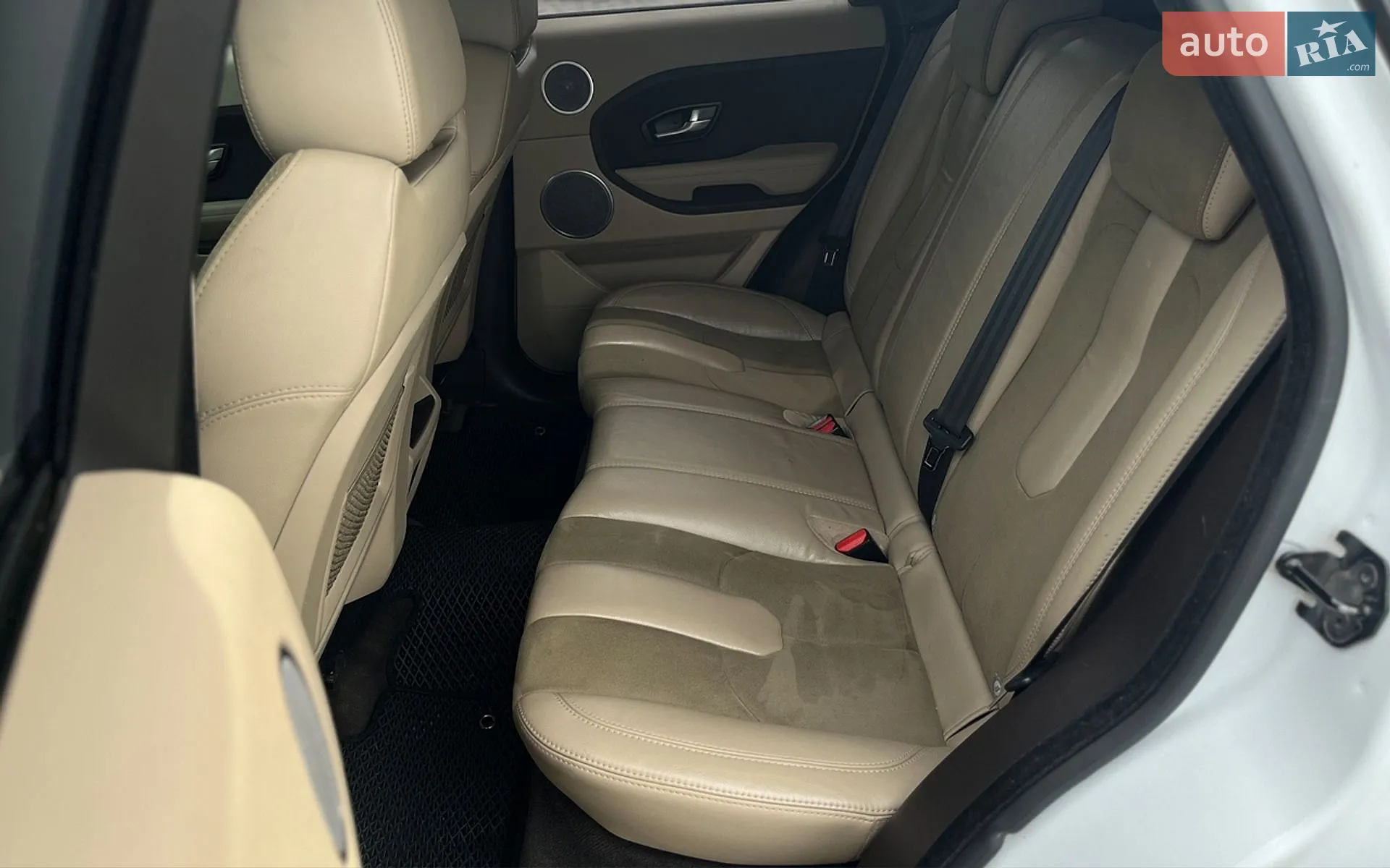 2012 Land Rover Range Rover Evoque - мініатюра 26